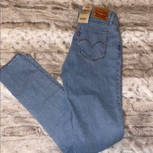 Levi 711 skinny